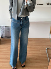 Load image into Gallery viewer, Retro High Waist Slimming Jeans Women